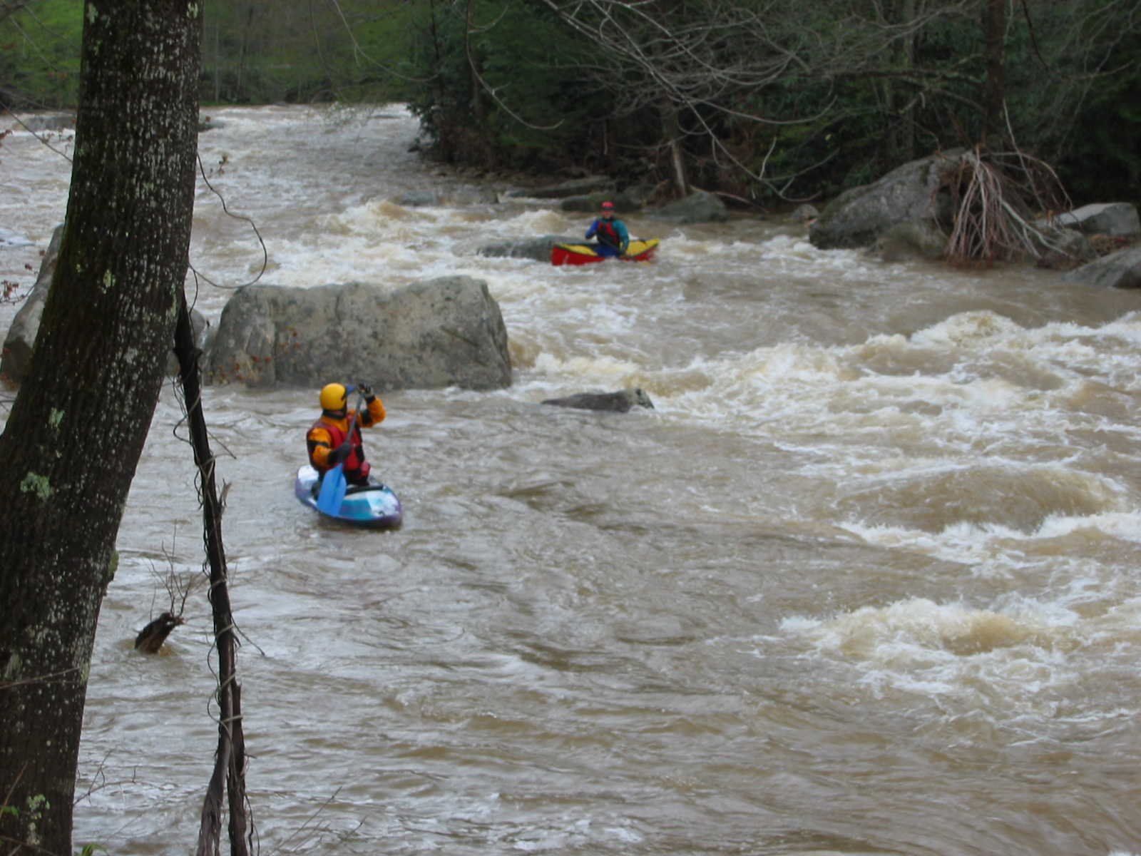 Two Scotts at top of the big South Fork rapid (Photo by Lou Campagna - 4/26/04)