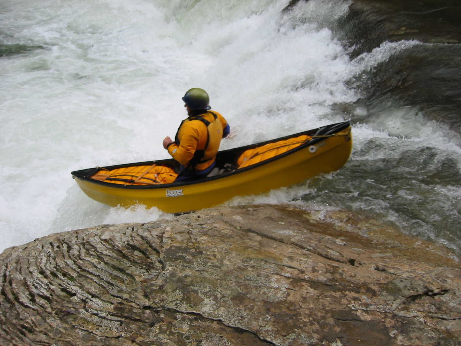 Jim Pruitt running Flake Falls (Photo by Scott Gravatt - 4/27/04)