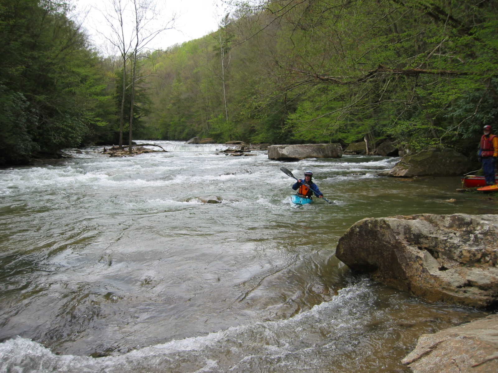 Marilyn Jones approaching the Flake (Photo by Scott Gravatt - 4/27/04)