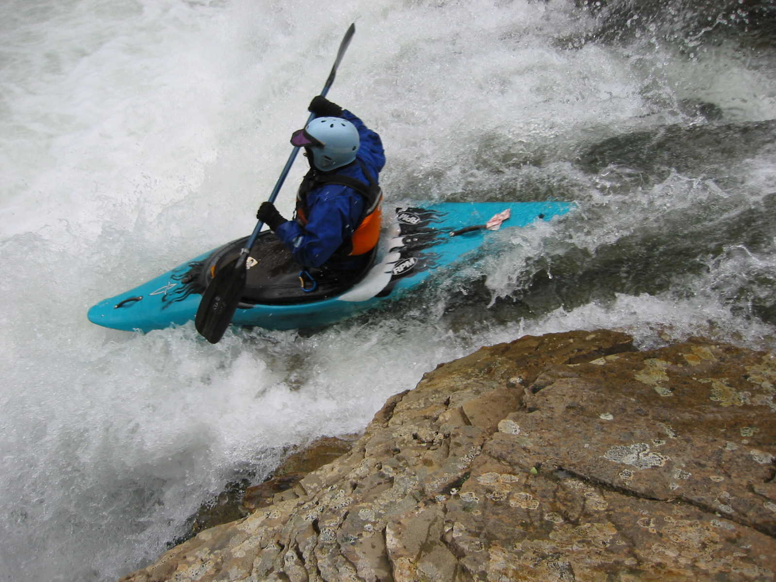 Marilyn Jones running the Flake (Photo by Scott Gravatt - 4/27/04)