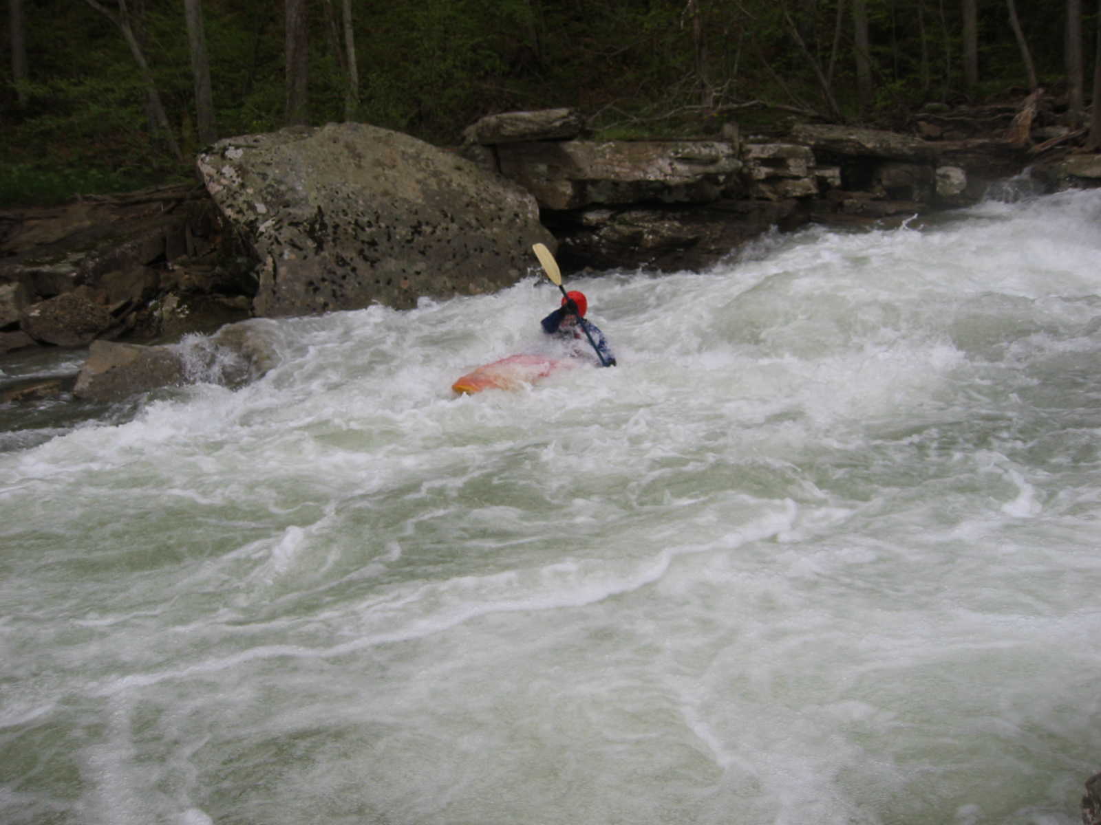 Bob Maxey finishing Bridge Rapid (Photo by Scott Gravatt - 4/27/04)