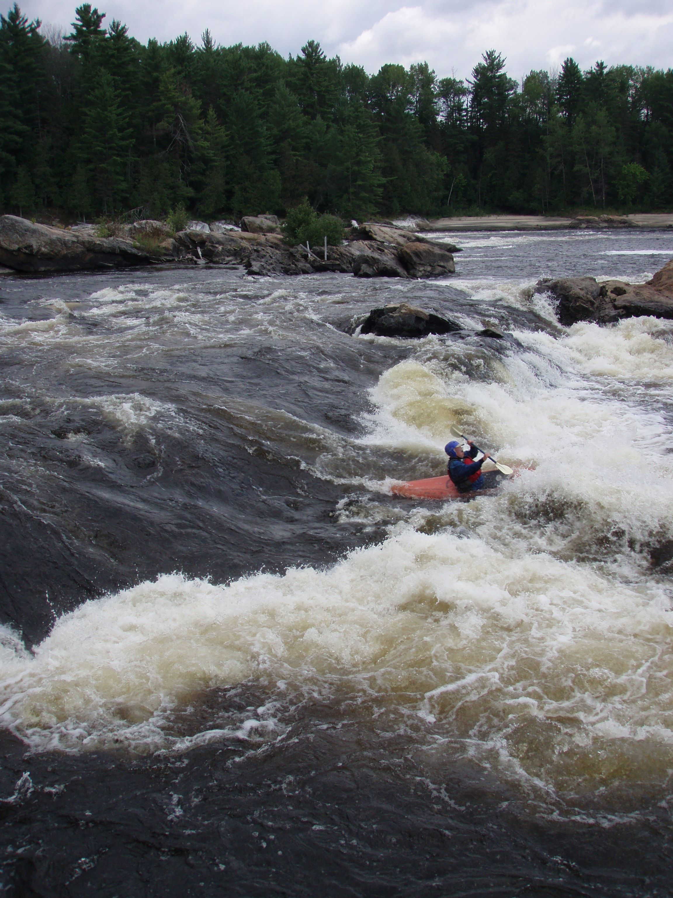 Mike in last Gatineau drop (Photo by Keith Merkel - 8/6/07)