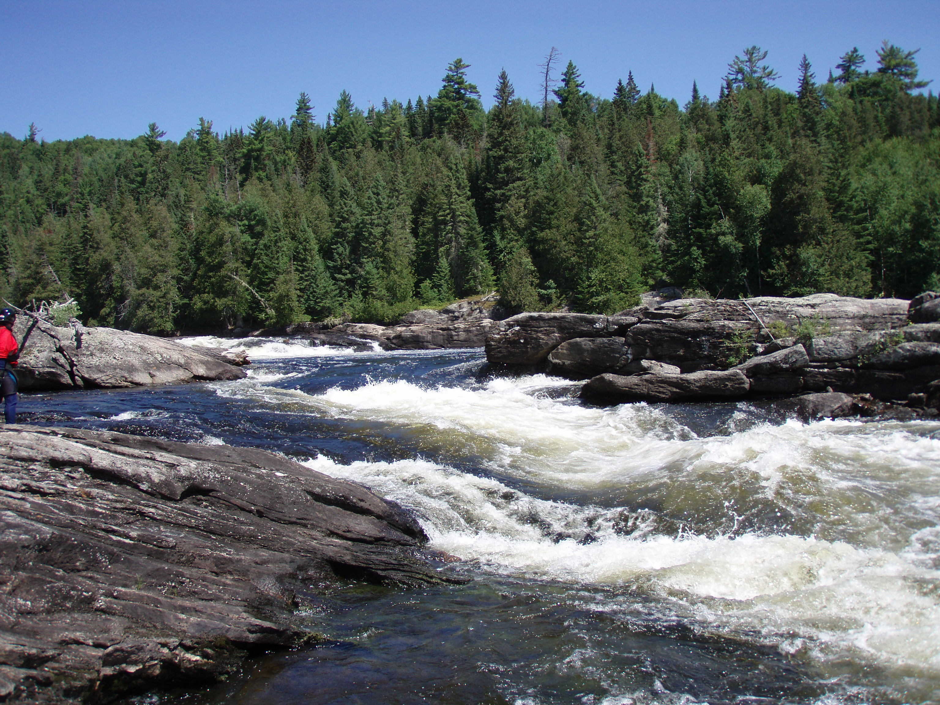 Looking back up at 'Rapides Penches'(Photo by Keith Merkel - 8/7/07)