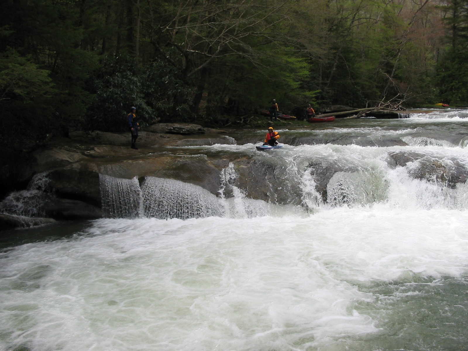 Scott Zetterstrom running Lunch Ledge (Photo by Bob Maxey - 4/27/04)