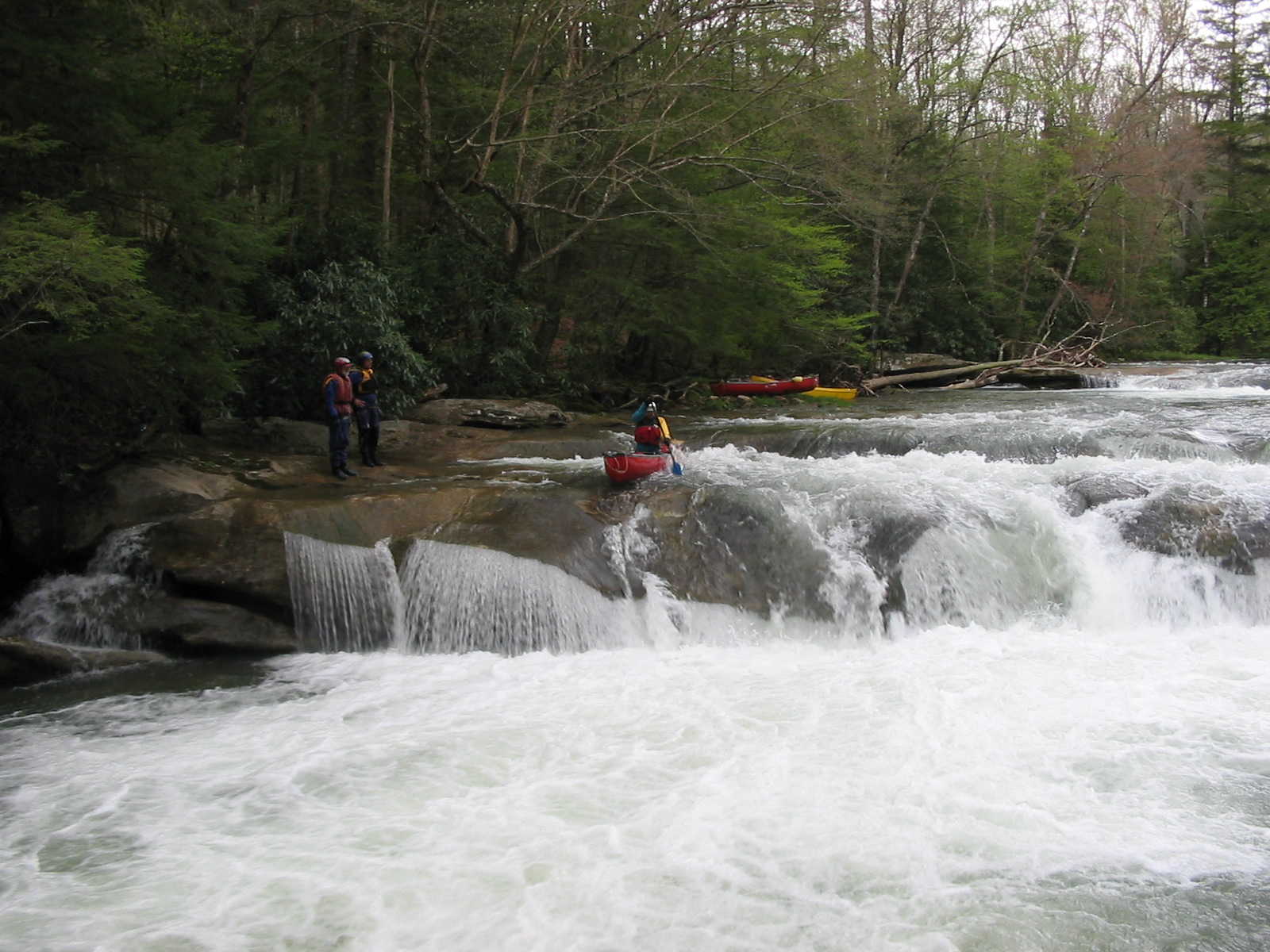 Lou Campagna running Lunch Ledge (Photo by Bob Maxey - 4/27/04)