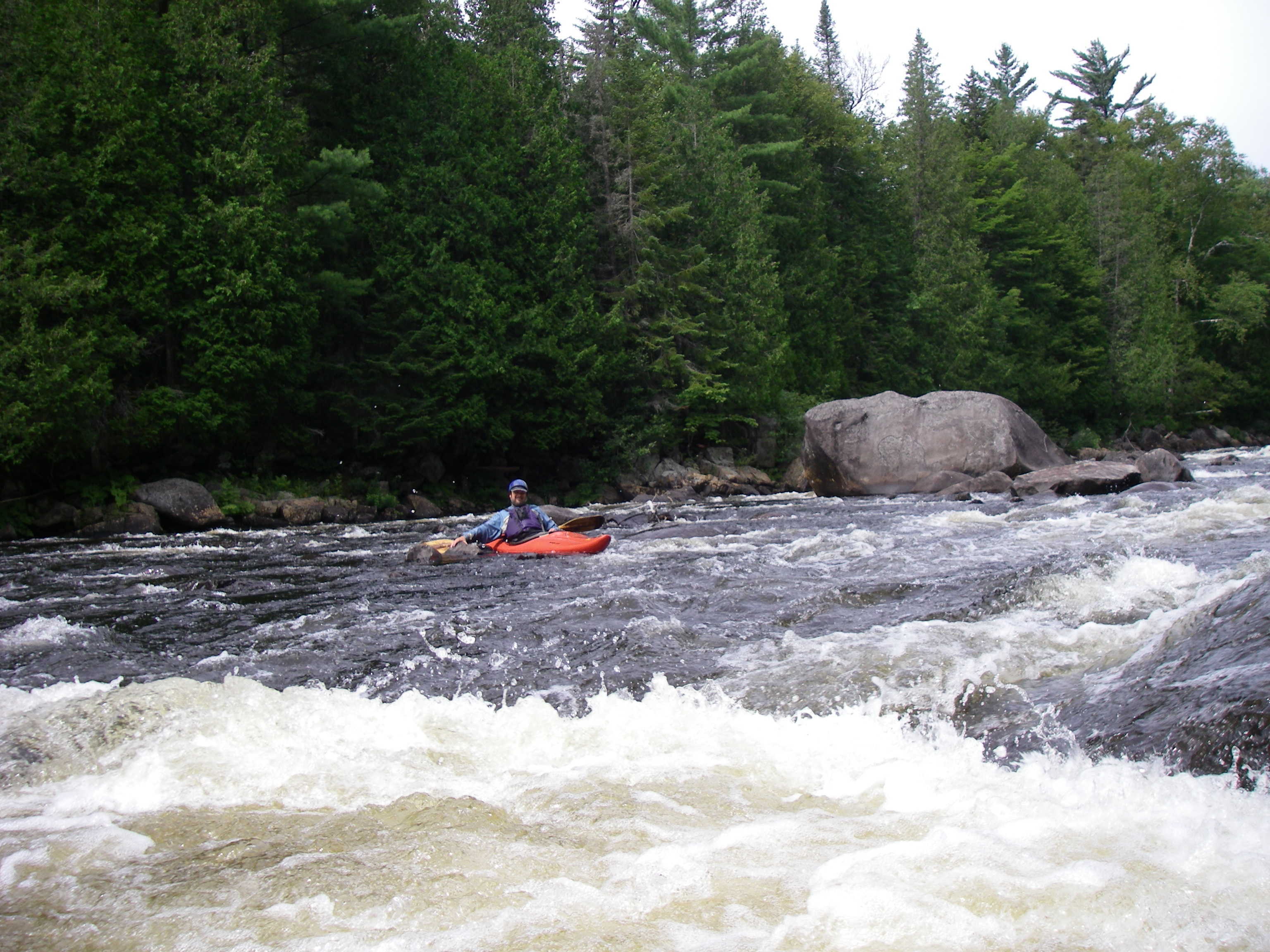 Lee Belknap in des Capucines rapid. (Photo by Cahil Converse - 8/13/08)