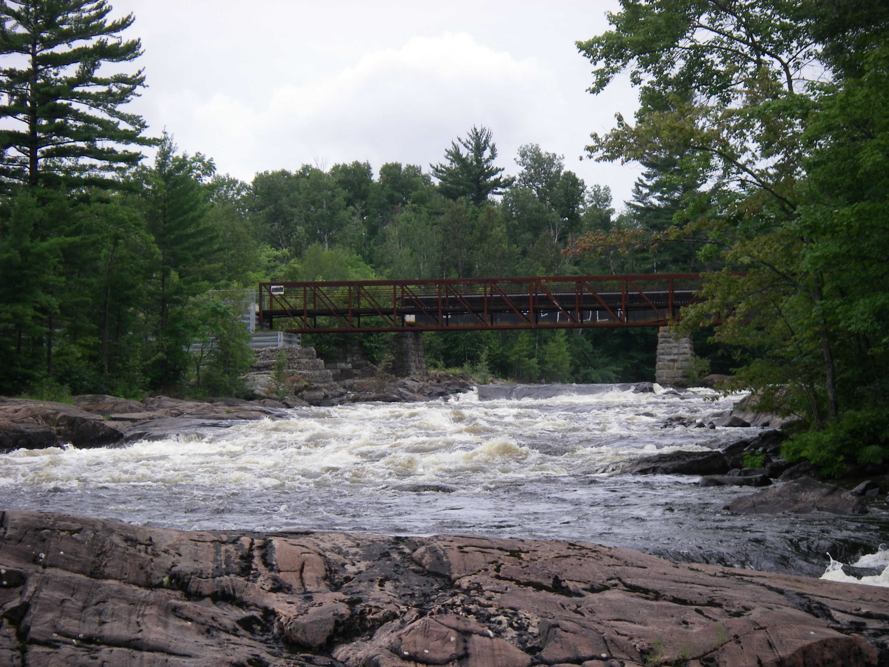 Looking upstream at Railroad (Photo by Cahil Converse - 8/9/08)