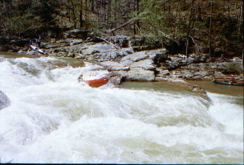 Kim Buttleman in Rattlesnake Rapid @5.2' (Photo by Bob Maxey - 5/18/96) 