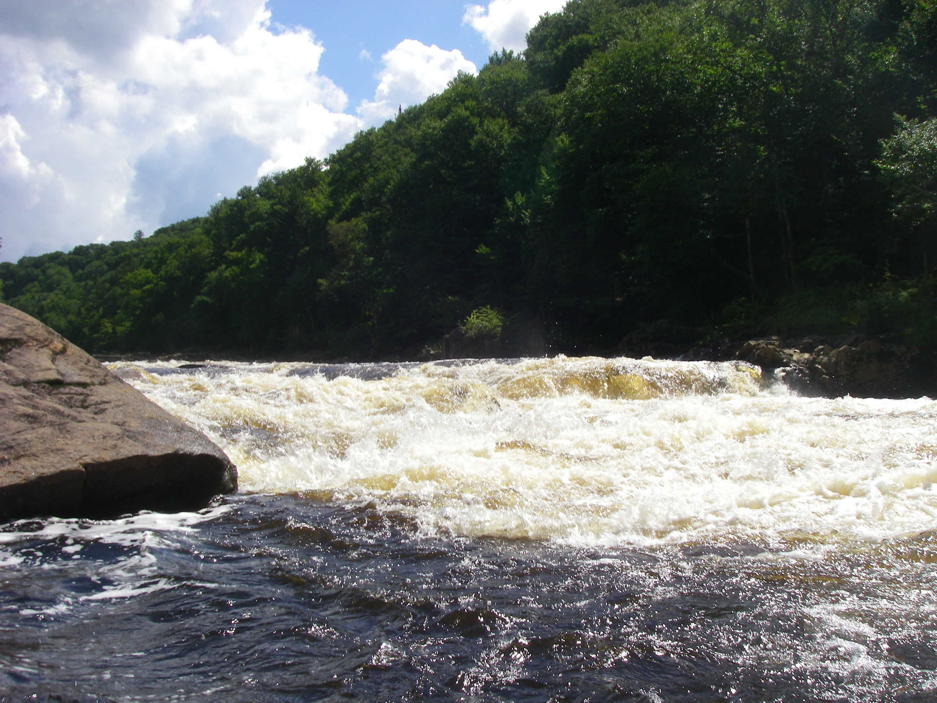 Closeup of le Hache-viande rapid (Photo by Keith Merkel - 8/16/08)