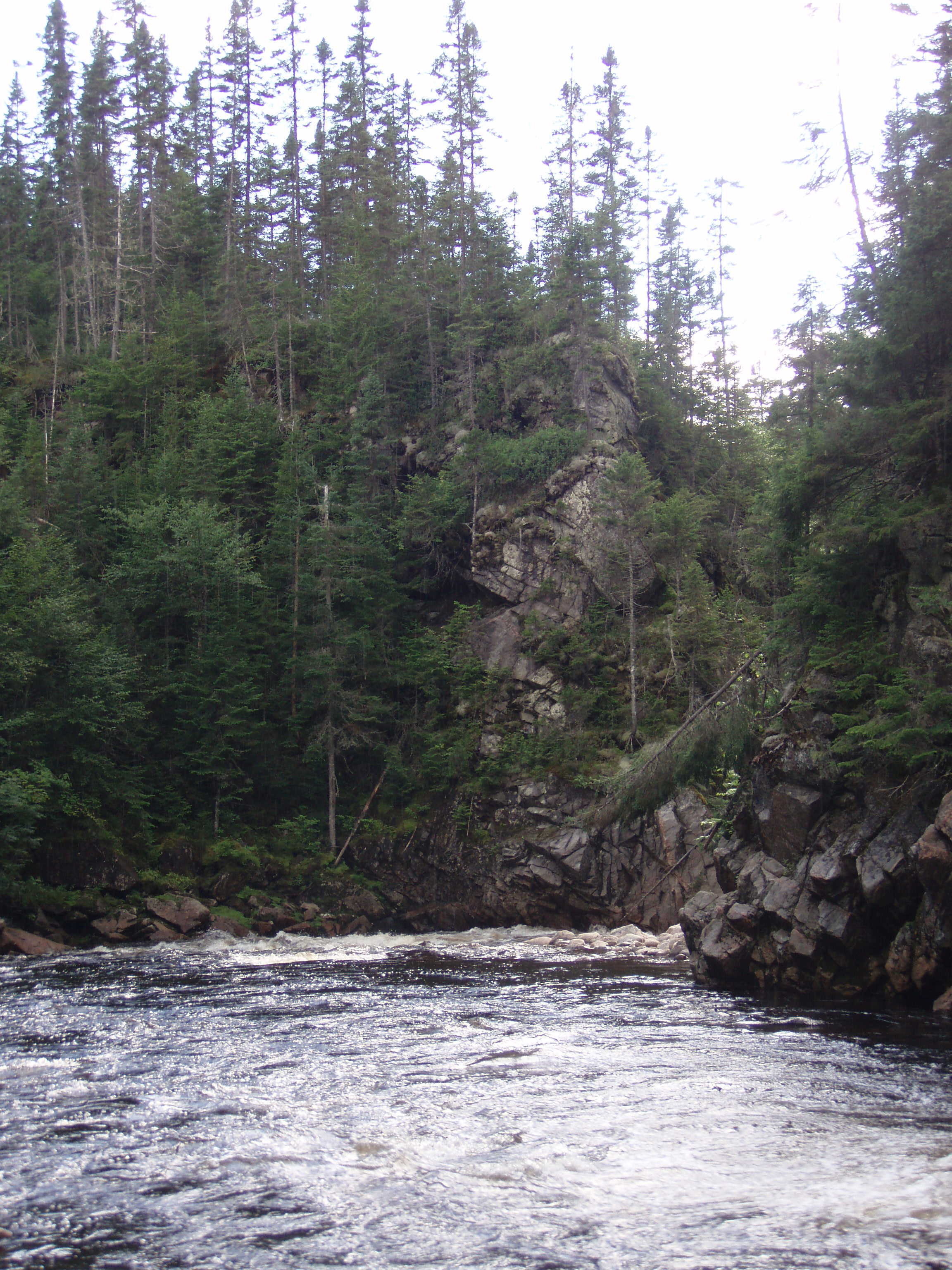 Ominous looking canyon entrance.  Wonder what's around the bend? (Photo by Keith Merkel - 8/14/08)